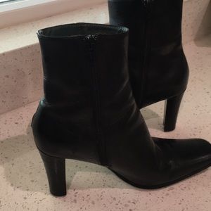 Charles David Boots